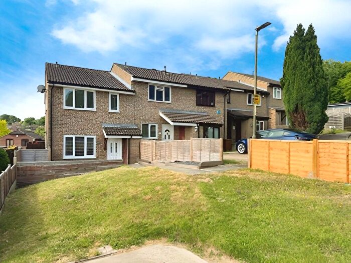 1 Bedroom Terraced House To Rent In Ramillies Close, Chatham, Kent, ME5