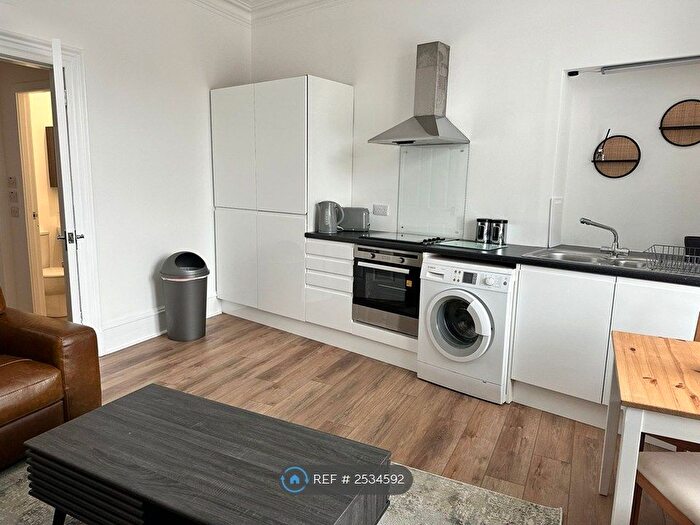 1 Bedroom Flat To Rent In Ffl, Aberdeen, AB10