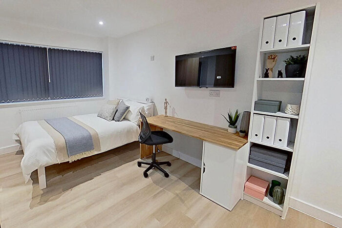 Studio To Rent In Flat, Sandfield House, Mansfield Road, Nottingham, NG1