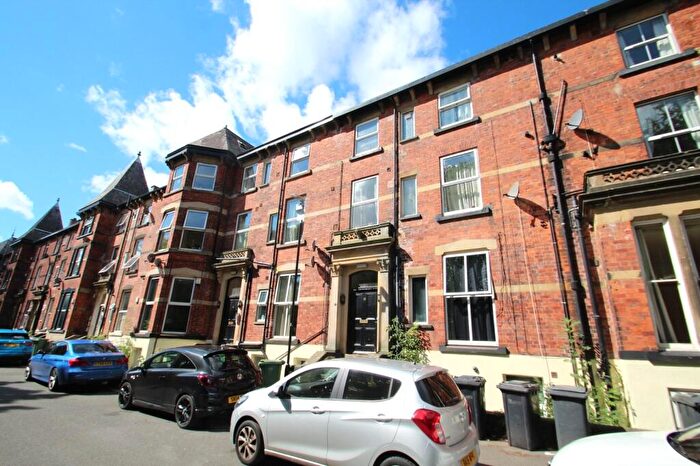 1 Bedroom Flat To Rent In Westfield Terrace, Leeds, West Yorkshire, LS7