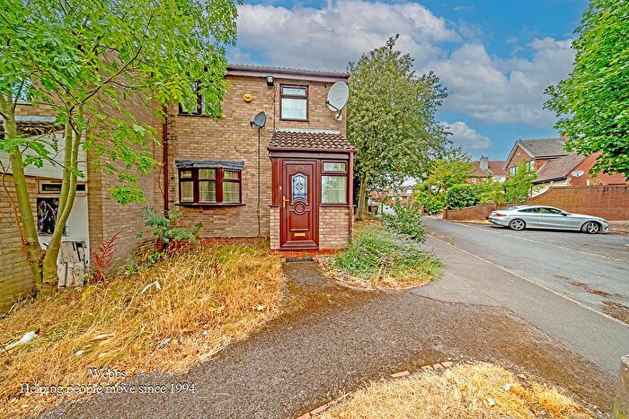 2 Bedroom End Of Terrace House For Sale In Nursery Road, Walsall, WS3