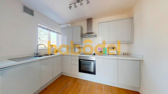 2 Bedroom Flat To Rent In Russell Court, Long Eaton, Nottingham, NG10