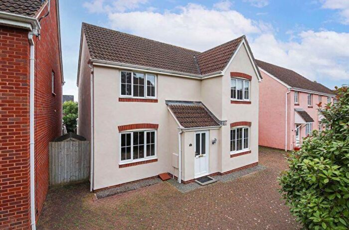 4 Bedroom Detached House To Rent In Baileys Gate, Cotford St Luke, Taunton, TA4