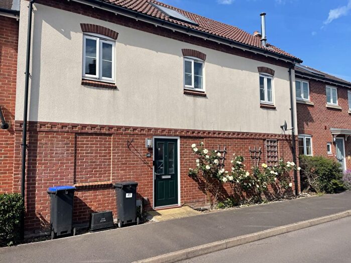 1 Bedroom Terraced House For Sale In Clover Lane, Salisbury, SP4