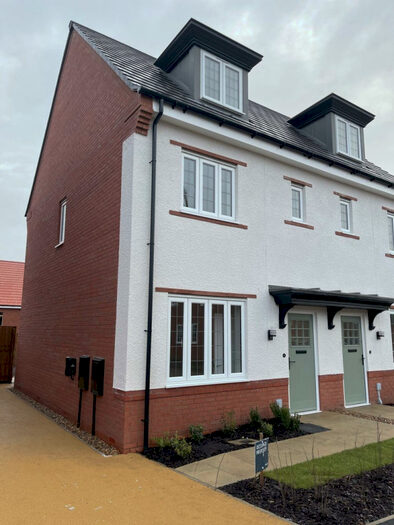 3 Bedroom Semi-Detached House To Rent In Juniper Avenue, Prescot, Merseyside, L35