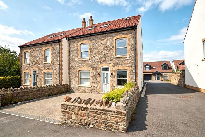 4 Bedroom Detached House For Sale In Poplar Road, Warmley, Bristol, BS30