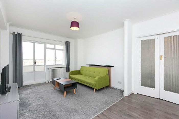 1 Bedroom Flat To Rent In Harrow Lodge, St. John's Wood Road, NW8