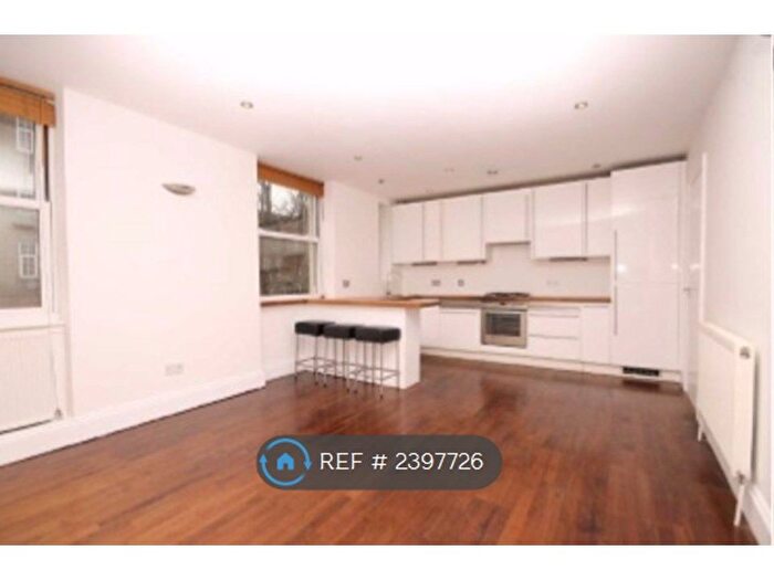 3 Bedroom Maisonette To Rent In Bedford Road, London, SW4