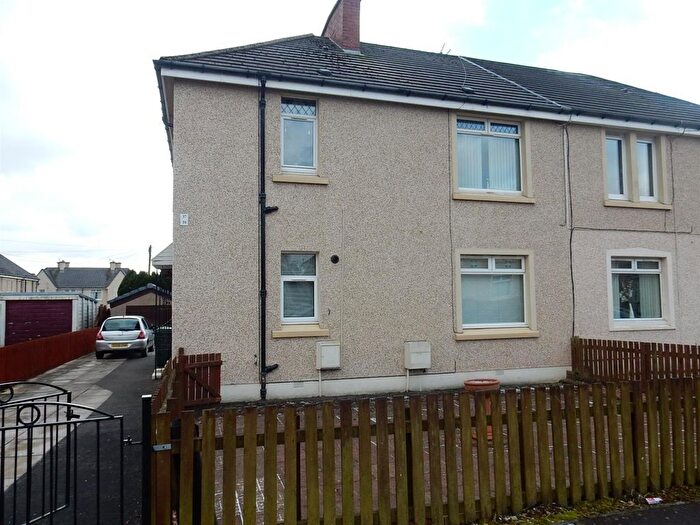 2 Bedroom Flat To Rent In Stenton Crescent, Netherton, ML2