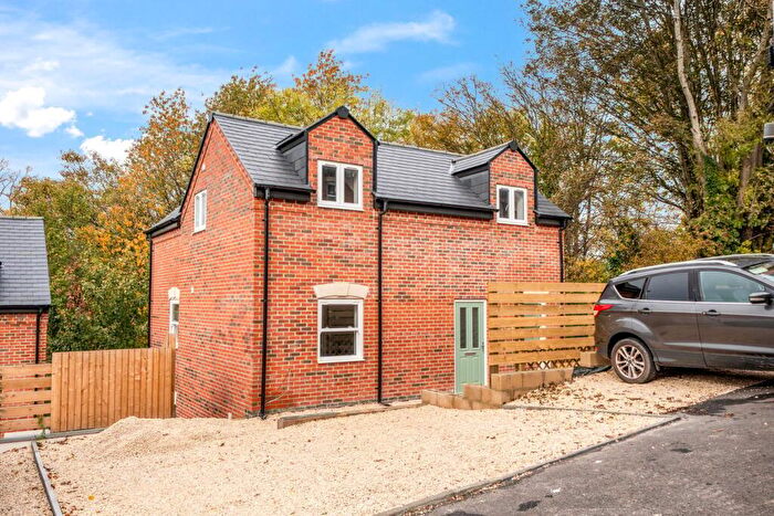 4 Bedroom Detached House For Sale In Lower Spillmans Road, Rodborough, GL5