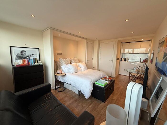 1 Bedroom Apartment To Rent In Bridgewater Place, Water Lane, Leeds, LS11