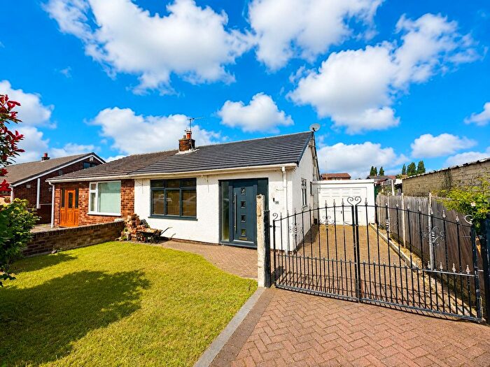 3 Bedroom Semi Detached Bungalow For Sale In Alders Green Road, Hindley, WN2
