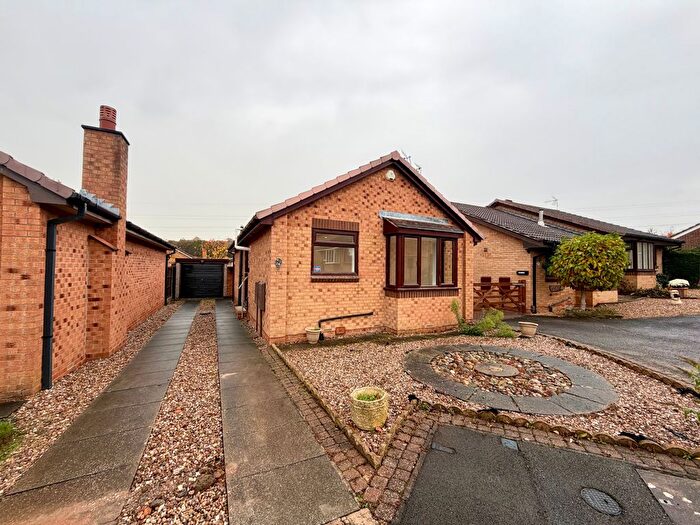 3 Bedroom Bungalow To Rent In Quantock Rise, Loughborough, LE12