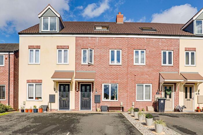 3 Bedroom Terraced House For Sale In Brambling Road, Burton Joyce, NG14