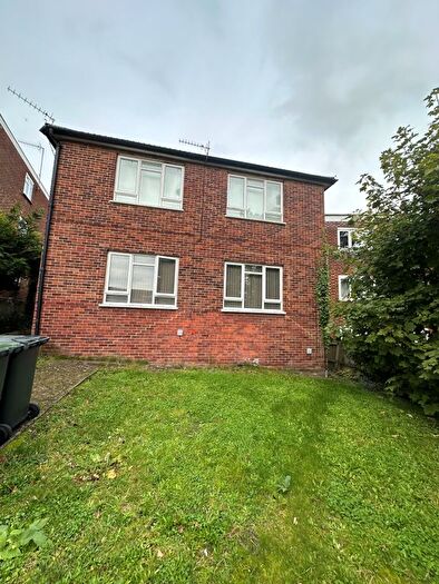 2 Bedroom Flat To Rent In Ravensbourne Park Crescent, Catford, SE6