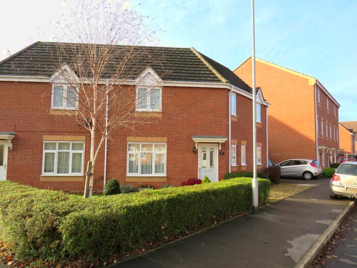 3 Bedroom Semi-Detached House To Rent In Balata Way, Burton-On-Trent, DE13