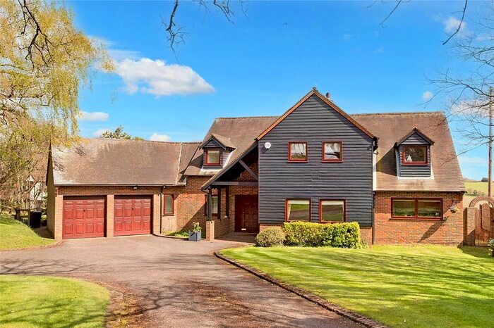 4 Bedroom Detached House For Sale In Frieth Road, Marlow, Buckinghamshire, SL7