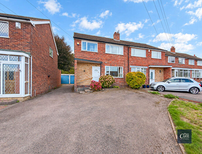 3 Bedroom Semi Detached House For Sale In Hundred Acre Road, Streetly, Sutton Coldfield, B74