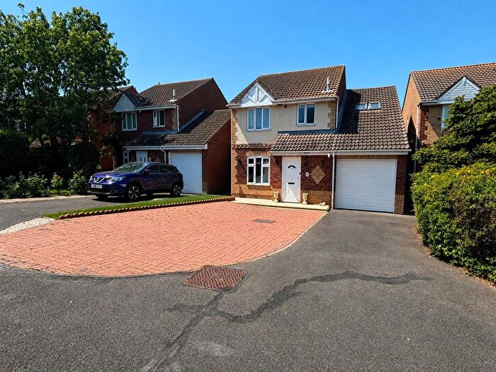 4 Bedroom Detached House To Rent In Anne Boleyn Close, Eastchurch, Sheerness, ME12
