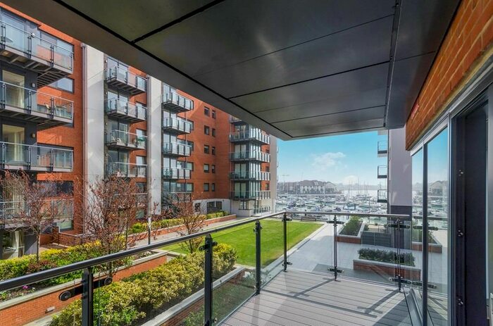 1 Bedroom Flat To Rent In Ocean Way, Ocean Village, Southampton, SO14