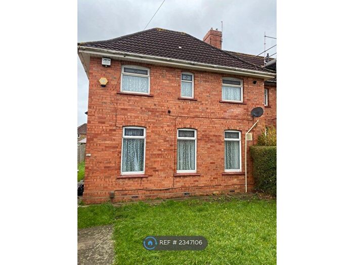 3 Bedroom Semi-Detached House To Rent In Pen Park Road, Bristol, BS10