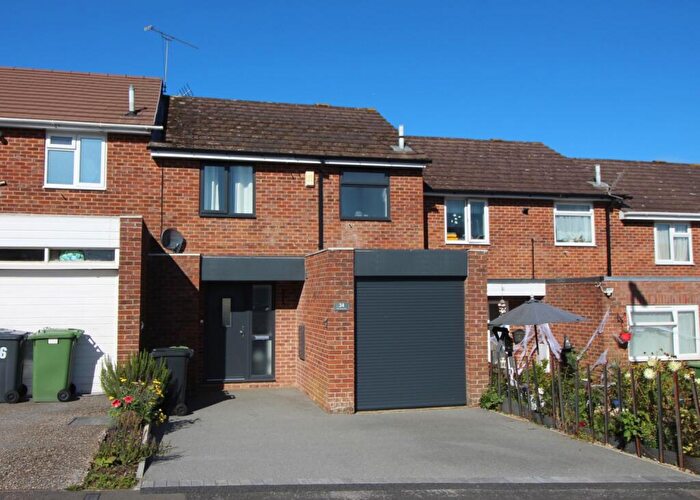 3 Bedroom Terraced House For Sale In Woodside Park, Bordon, GU35