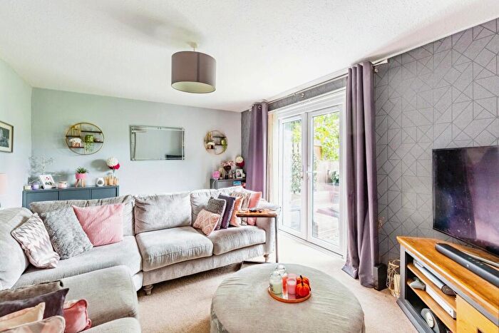 3 Bedroom Terraced House For Sale In Flaxwell Court, Northampton, Northamptonshire, NN3