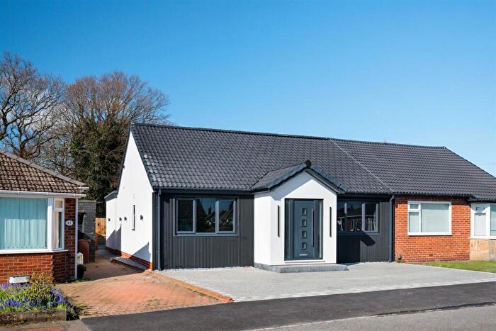 4 Bedroom Semi-Detached Bungalow For Sale In Roachburn Road, Newcastle Upon Tyne, NE5