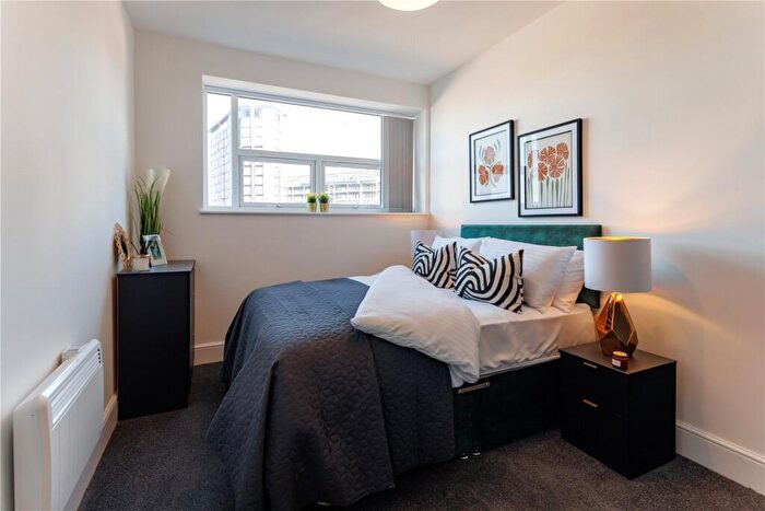 2 Bedroom Apartment To Rent In London Road, Liverpool, Merseyside, L3