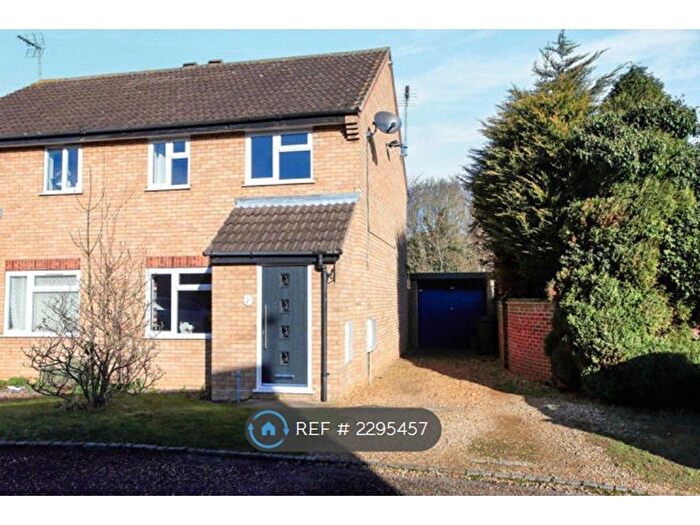 3 Bedroom Semi-Detached House To Rent In Sevenacres, Peterborough, PE2