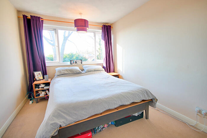 3 Bedroom Terraced House For Sale In Bitterne Village! Kitchen/breakfast Room! A Must See!, SO18
