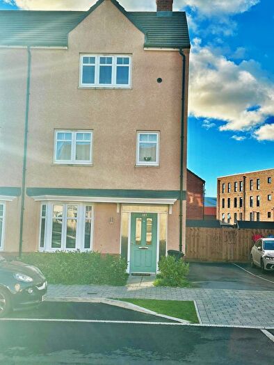 4 Bedroom Town House To Rent In Royal Victoria Court, Mendalgief Road, Newport, NP20