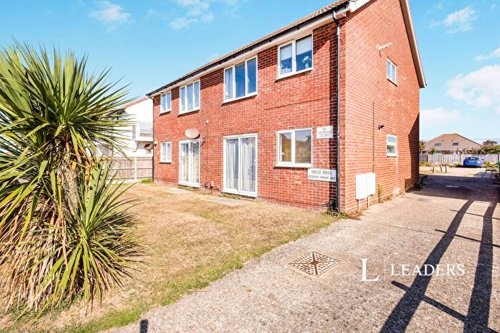 1 Bedroom Flat To Rent In Kilrush Court, Southwood Road, Hayling Island, PO11