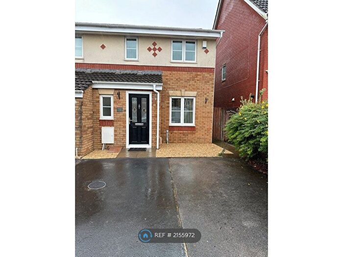 2 Bedroom End Of Terrace House To Rent In Llys Ael Y Bryn, Swansea, SA7