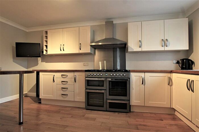 4 Bedroom House To Rent In Sherborne Street, Gloucester, GL1