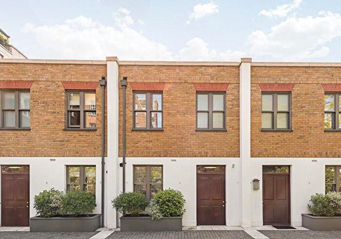 2 Bedroom Terraced House To Rent In Devonshire Mews, Chelsea, SW10