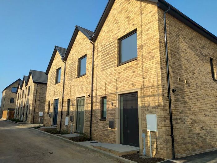 2 Bedroom House To Rent In Bookbinders Mews, Frome, BA11