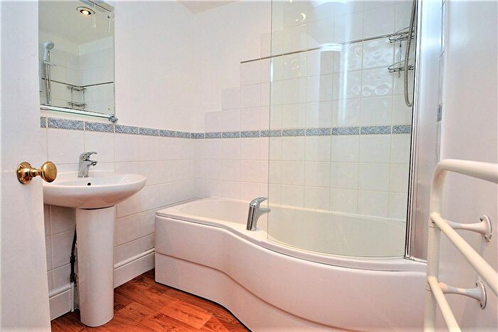 1 Bedroom Flat To Rent In Green Park, Bath, BA1