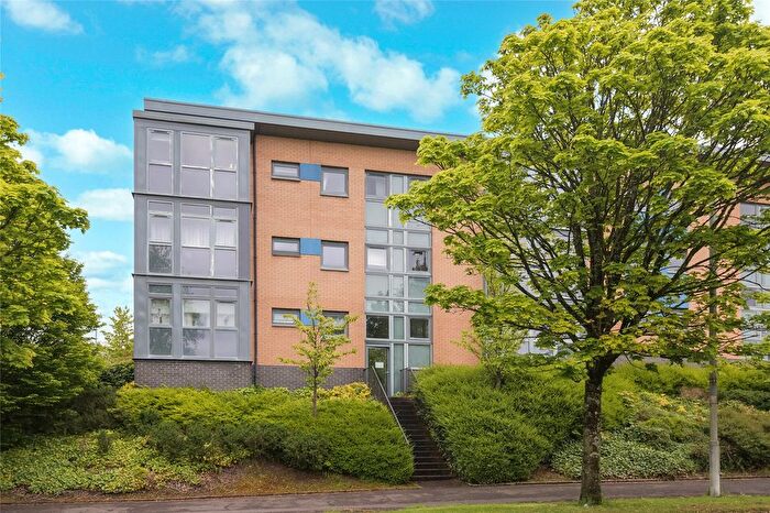 2 Bedroom Flat For Sale In Knightswood Road, Knightswood, Glasgow, G13