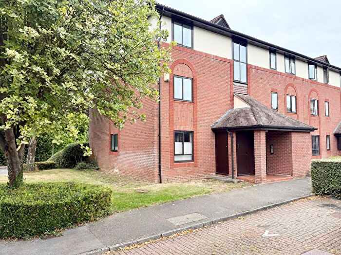 1 Bedroom Flat To Rent In Barnston Way, Hutton, Brentwood, CM13
