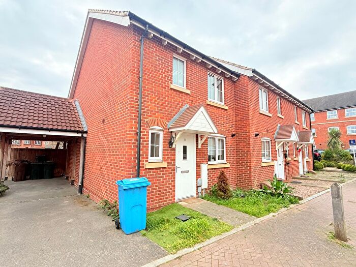 3 Bedroom Property To Rent In Leigh Road, Sittingbourne, ME10