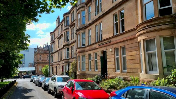 2 Bedroom Flat To Rent In Barrington Drive, Glasgow, G4