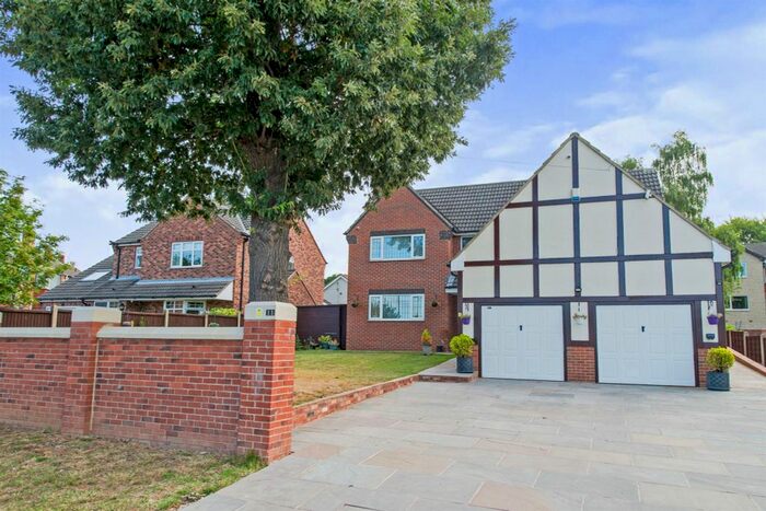 5 Bedroom Detached House To Rent In Hillside, Byram, Knottingley, WF11