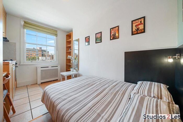 Studio To Rent In Claverton Street, Pimlico, SW1V
