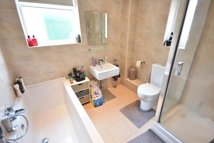 2 Bedroom Flat To Rent In Ash Grove, Wallsend, NE28