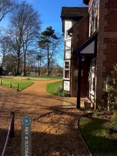 2 Bedroom Flat To Rent In Post Street, Huntingdon, PE29