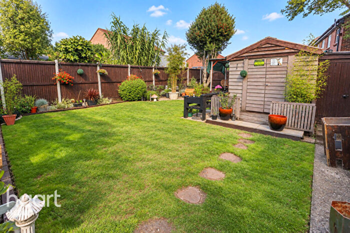 2 Bedroom Bungalow For Sale In Cliffe Road, Rochester, ME2
