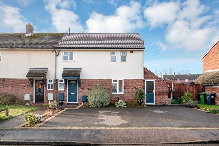 3 Bedroom Semi-Detached House For Sale In Embry Road, Wittering, PE8