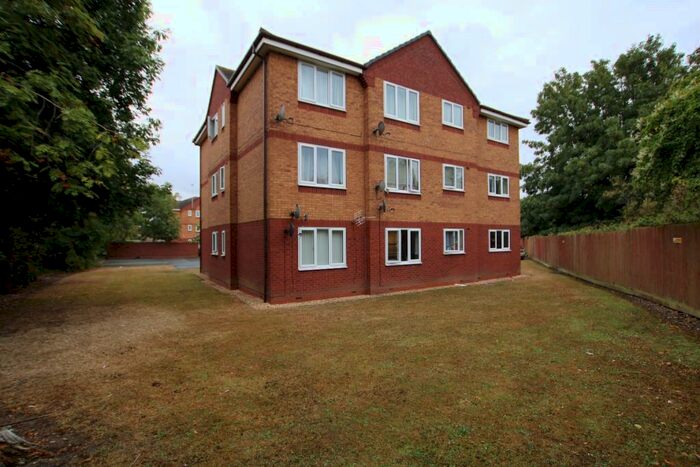 1 Bedroom Flat To Rent In Fontwell Road, Burton-On-Trent, DE14