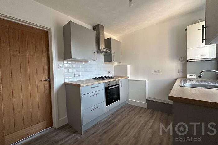 1 Bedroom Flat To Rent In Cheriton Road, Folkestone, CT19